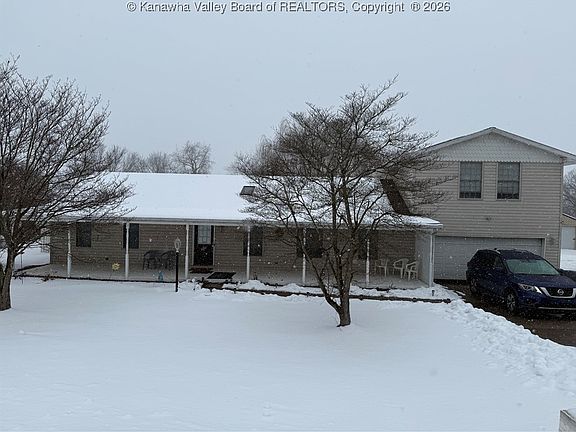 5th image of 1795 Ravenswood Rd