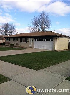 Front of home-corner view