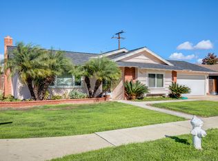 1056 Presidio Dr, Costa Mesa, CA 92626