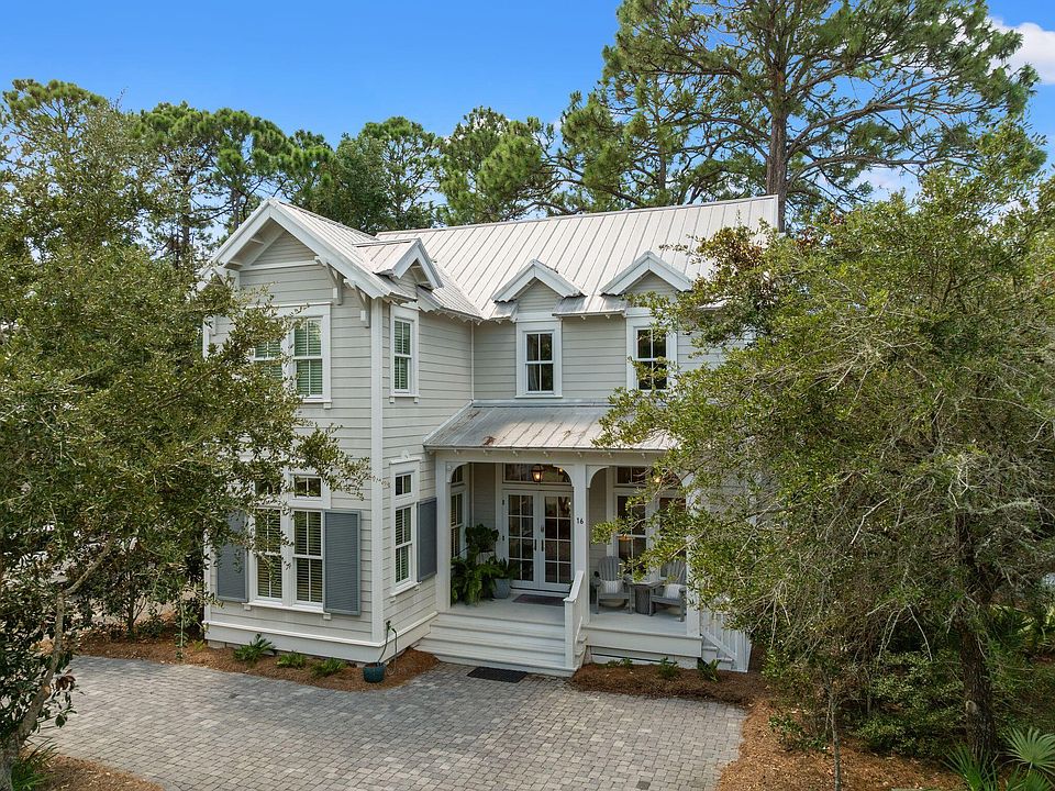 1st image of 16 Spanish Moss Ln