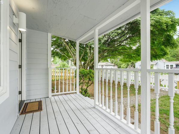 2813 E 33rd St, Vancouver, WA 98661