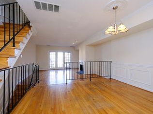 1805 T St NW APT B, Washington, DC 20009