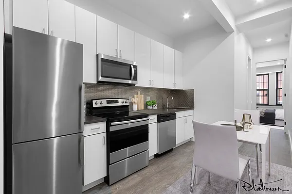 Rented by Platinum Properties | media 8