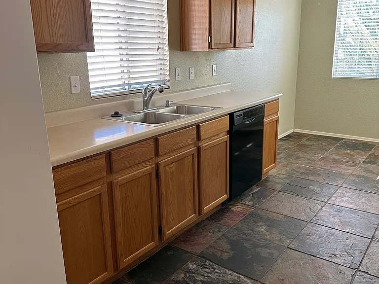 3637 W Sundial Pl — Photo 5