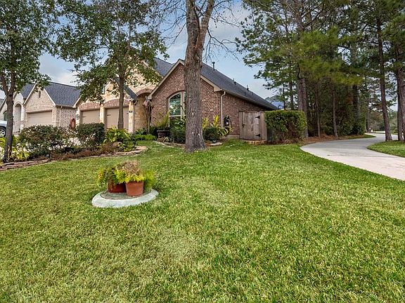 4th image of 199 Knollbrook Cir