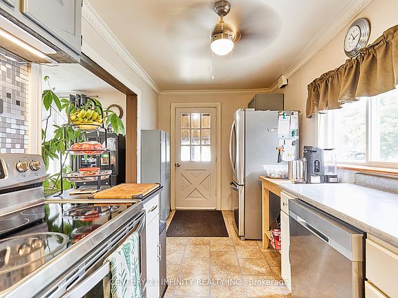 4th image of 35 Caroline St