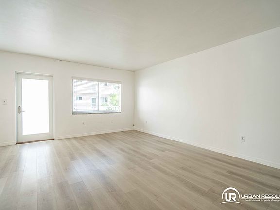 3rd image of 1420 Pennsylvania Ave APT 302