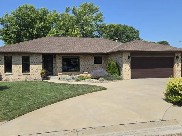 2190 Tulip Ln, Liberal, KS 67901