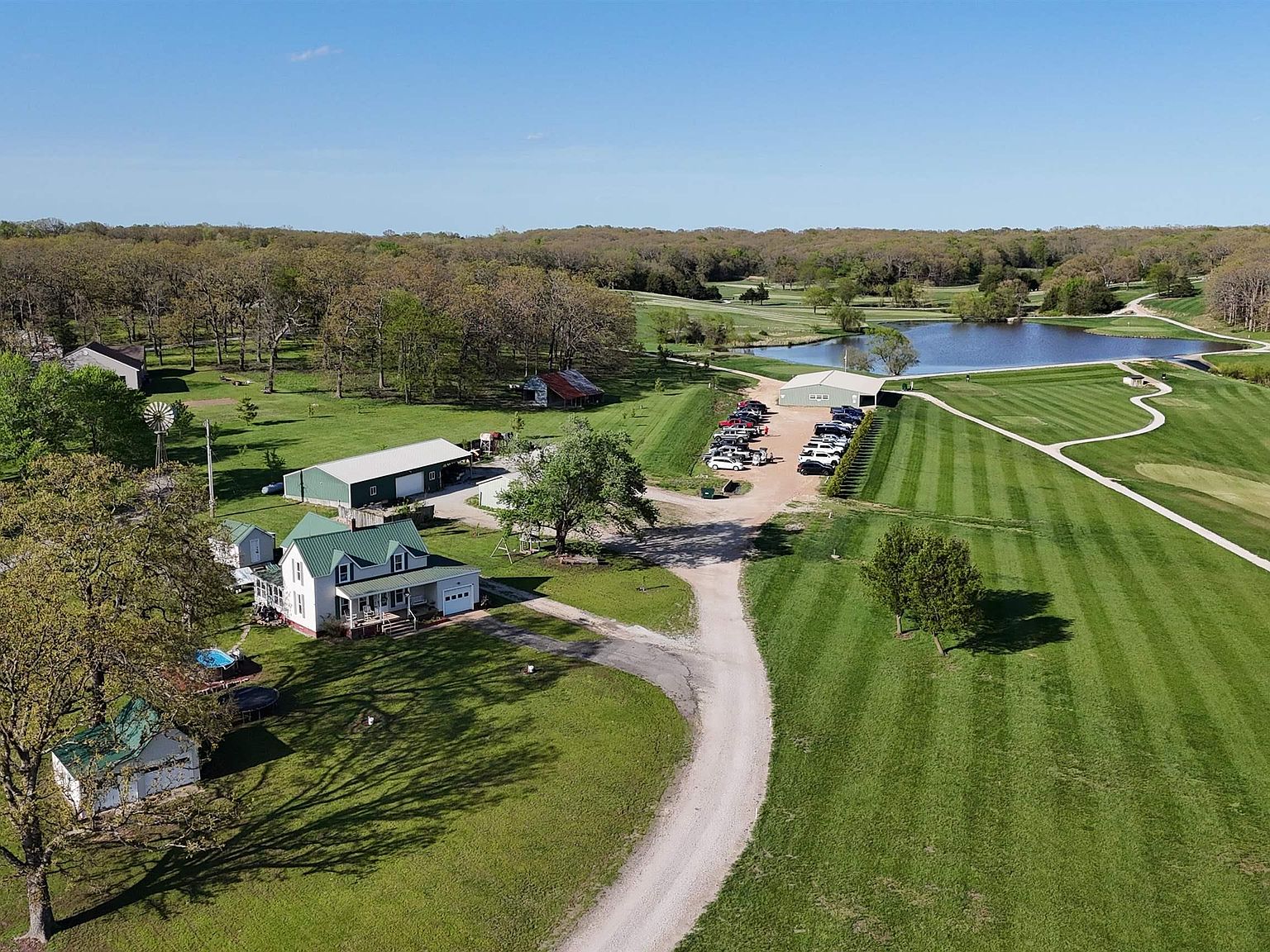 713 Deer Run Ln