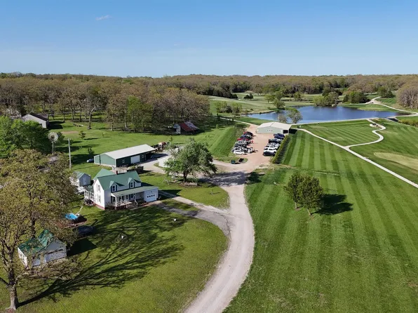 713 Deer Run Ln, Cole Camp, MO 65325