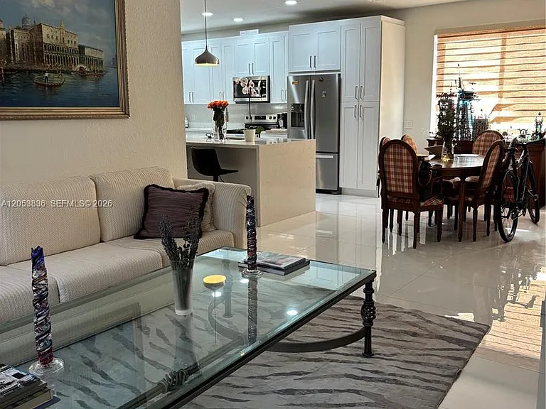 1362 Canary Island Dr — Photo 4