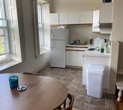 4th image of 63 Albany St #2A