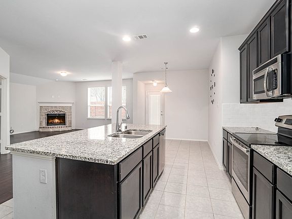 5th image of 7905 Wildwest Dr