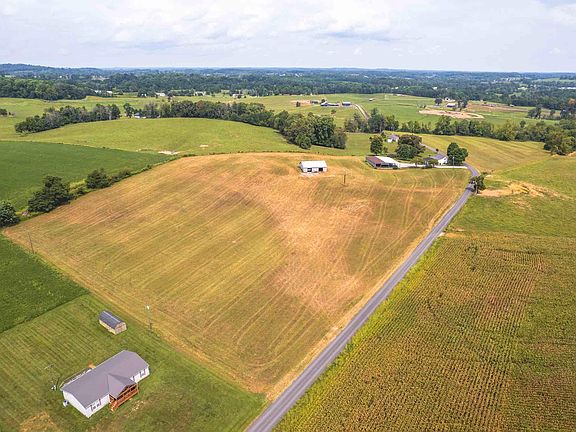 2nd image of 585 Loveless Rd