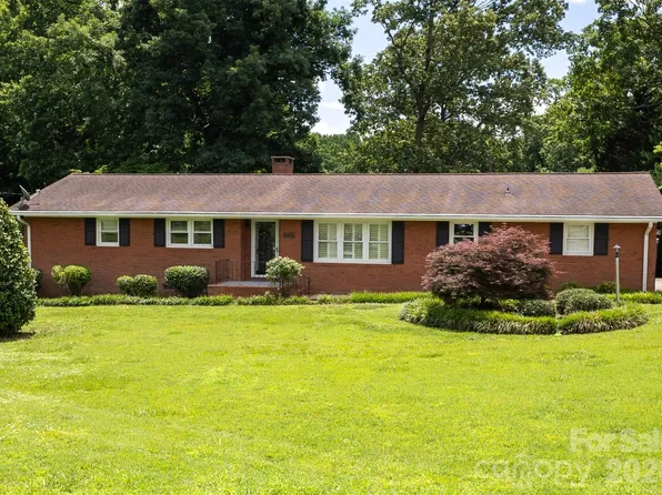 118 Amity Cir, Belmont, NC 28012
