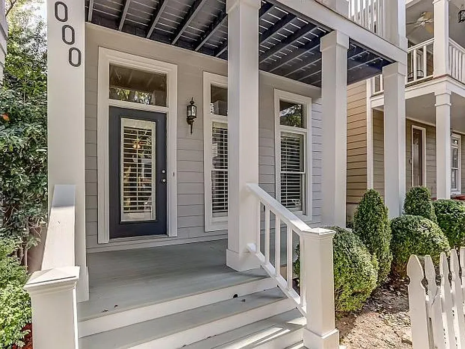 1000 River Currents Dr