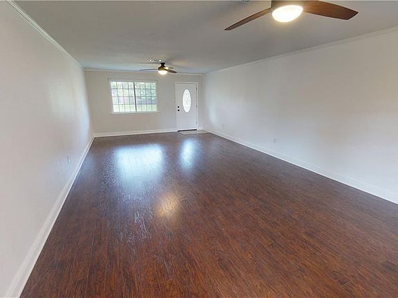 3rd image of 117 Bienville Dr