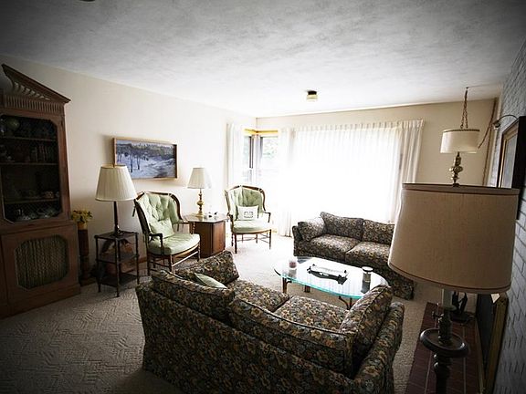 5th image of 11006 Willowmere Dr