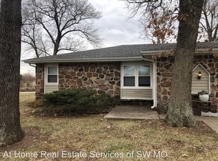 1918 Bellerive Dr, Nixa, MO 65714