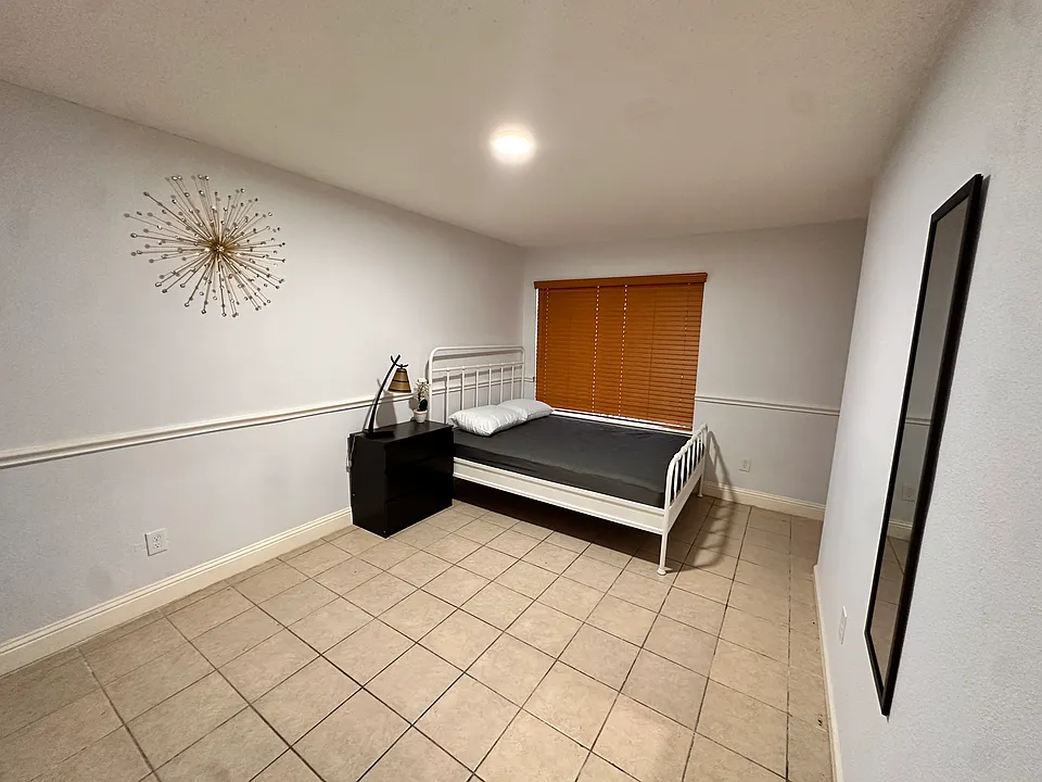 8534 Dairy View Ln