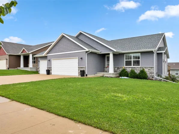2923 James Pkwy SW, Cedar Rapids, IA 52404