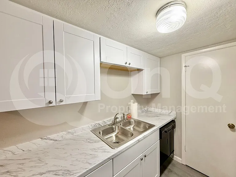 600 S Dobson Rd #41 — Photo 10