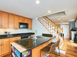 57 Bristol St #57, Cambridge, MA 02141