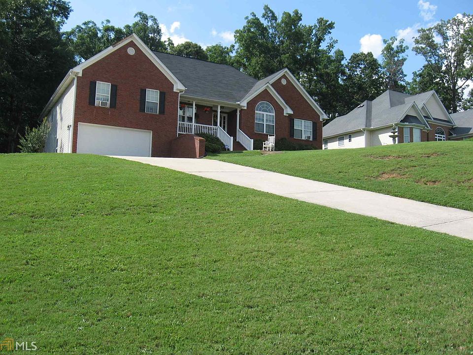 1st image of 172 Alexander Dr #50