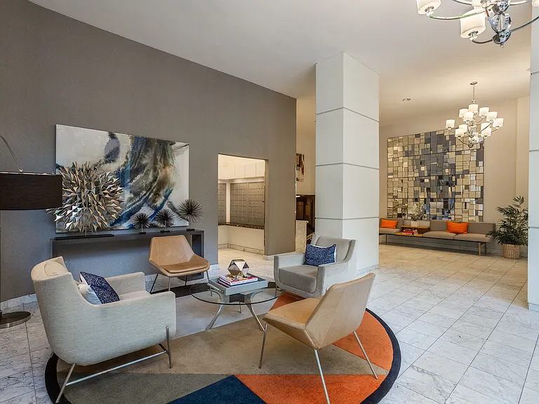 Cleveland House — Photo 8
