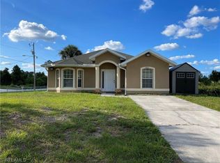 2801 E 9th St, Lehigh Acres, FL 33972