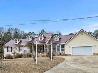 27 Henry Dr, Norwood, GA 30821