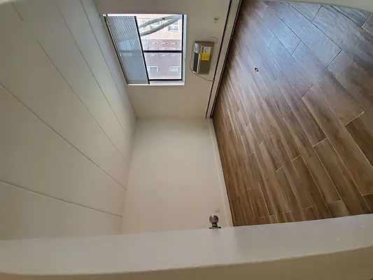 Rented by Bahar Management | media 28