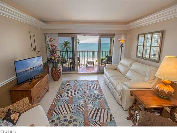 3rd image of 3443 Gulf Shore Blvd N APT 508