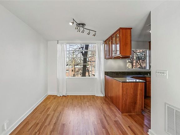 4th image of 1168 Briarcliff Rd NE APT 3