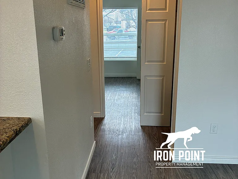 11139 W Brassy Cove Loop — Photo 10