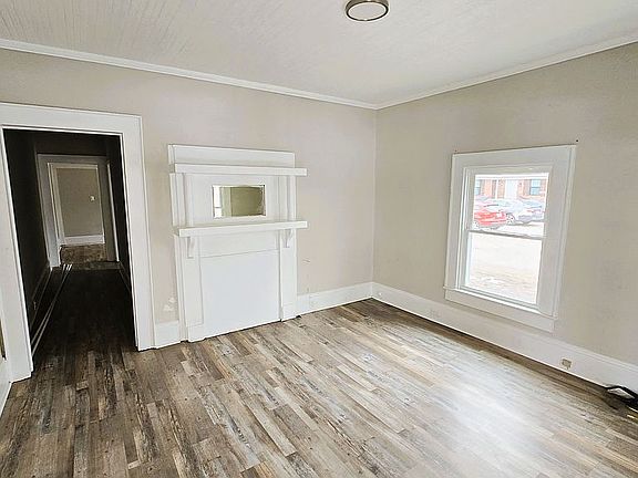 3rd image of 608 Arrington Ave