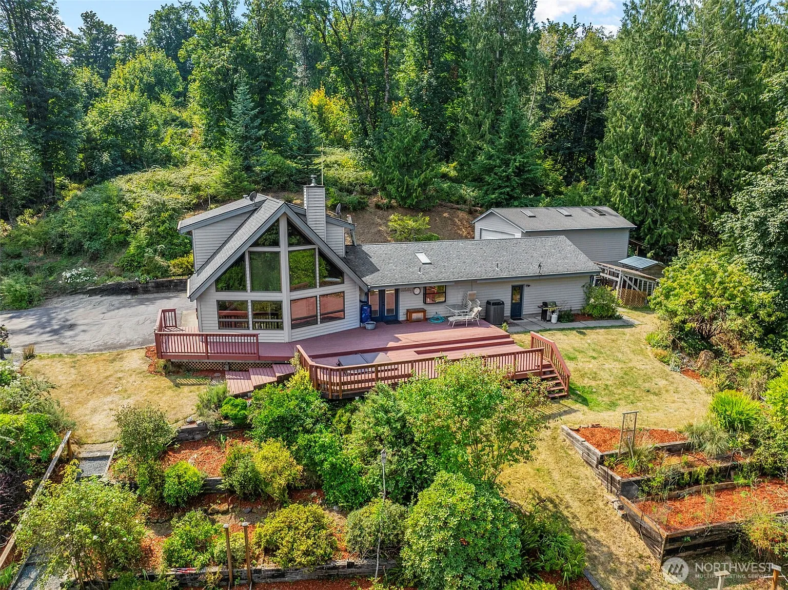 165 Meridian Drive photo 1