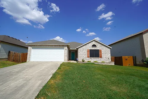 3512 Davenport Photo 1