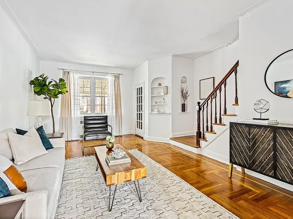 2107 Kimball St, Brooklyn, NY 11234