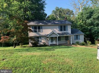 8235 Westchester Dr, Vienna, VA 22182