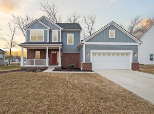 758 Forest Ln, Dundee, MI