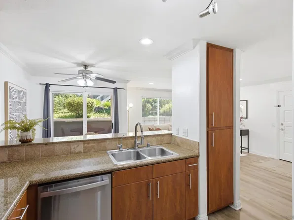 7003 Saranac St Unit 103, San Diego, CA 92115