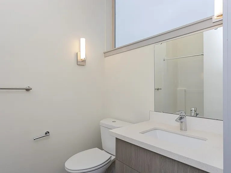 4122 36th Ave SW — Photo 15