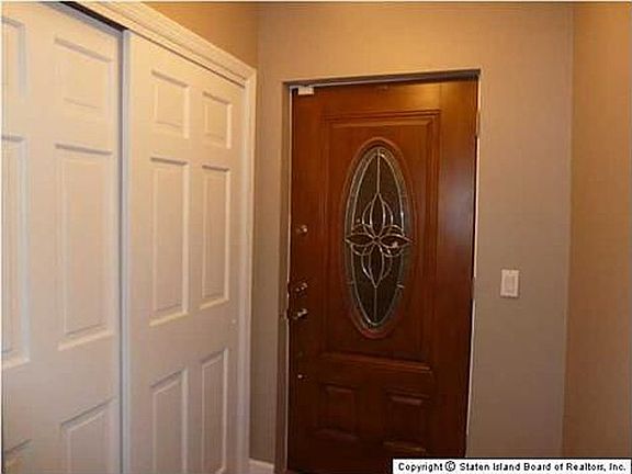 3rd image of 12 Cameron Ave