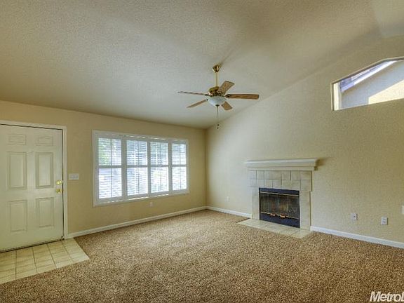2nd image of 709 Waddell Way
