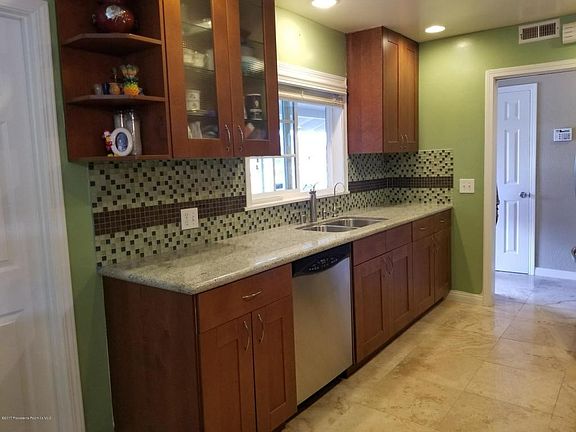 3rd image of 10402 Dewey Dr