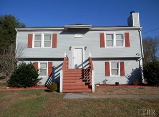 109 Cimarron Rd, Forest, VA 24551