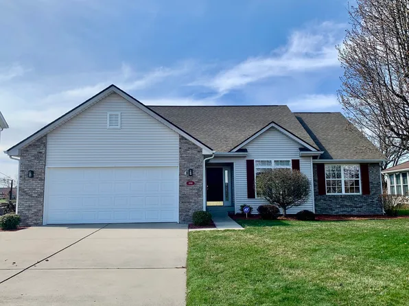 4414 Princeton Park Dr, Columbus, IN 47201