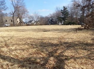 2421 Des Moines St, Des Moines, IA 50317