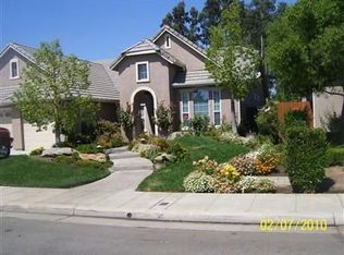 2945 Richert Ave, Clovis, CA 93611